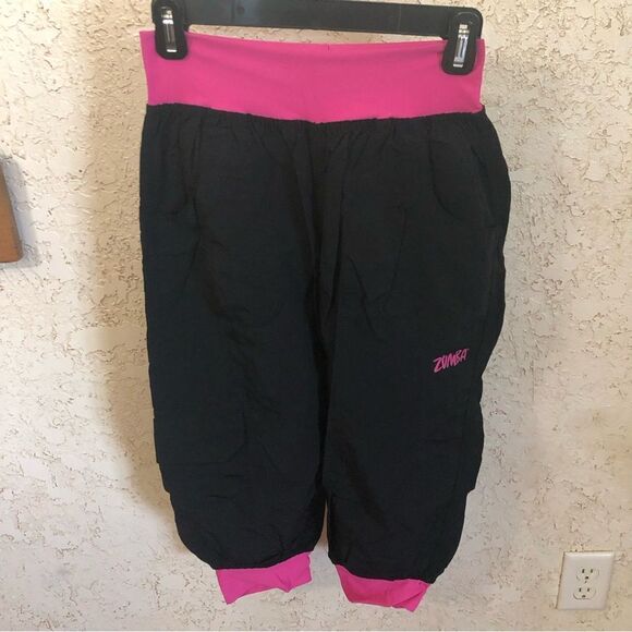 Zumba Fitness Capri Pants - Picture 2 of 7
